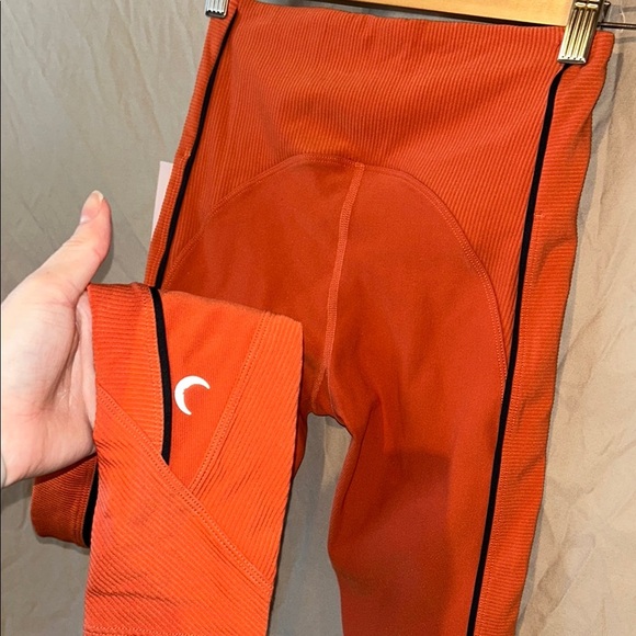 ZYIA Orange Performance Leggings with High Waistband - Picture 3 of 3